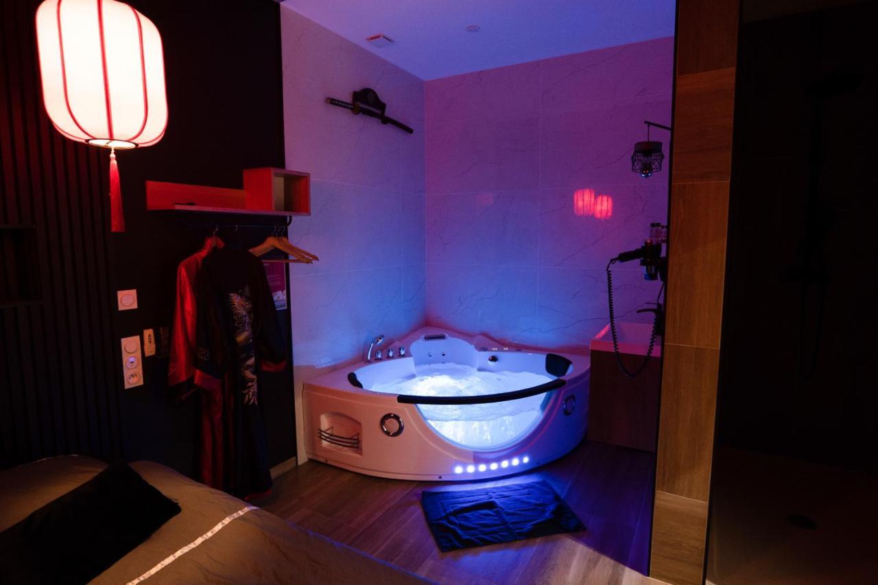 شقة Capsule Japon - Jacuzzi - Netflix & Ecran Cinema - Xbox Trith-Saint-Leger المظهر الخارجي الصورة