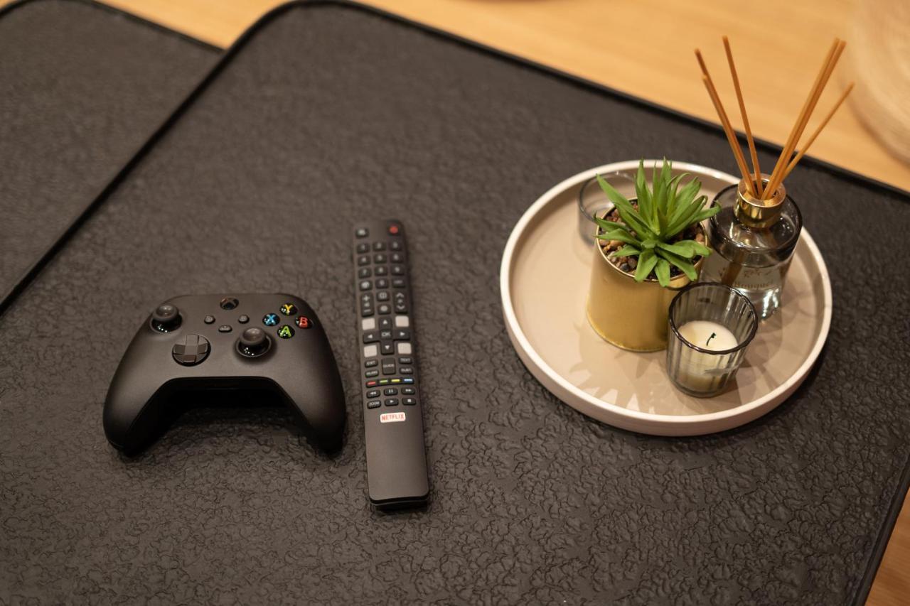 شقة Capsule Japon - Jacuzzi - Netflix & Ecran Cinema - Xbox Trith-Saint-Leger المظهر الخارجي الصورة